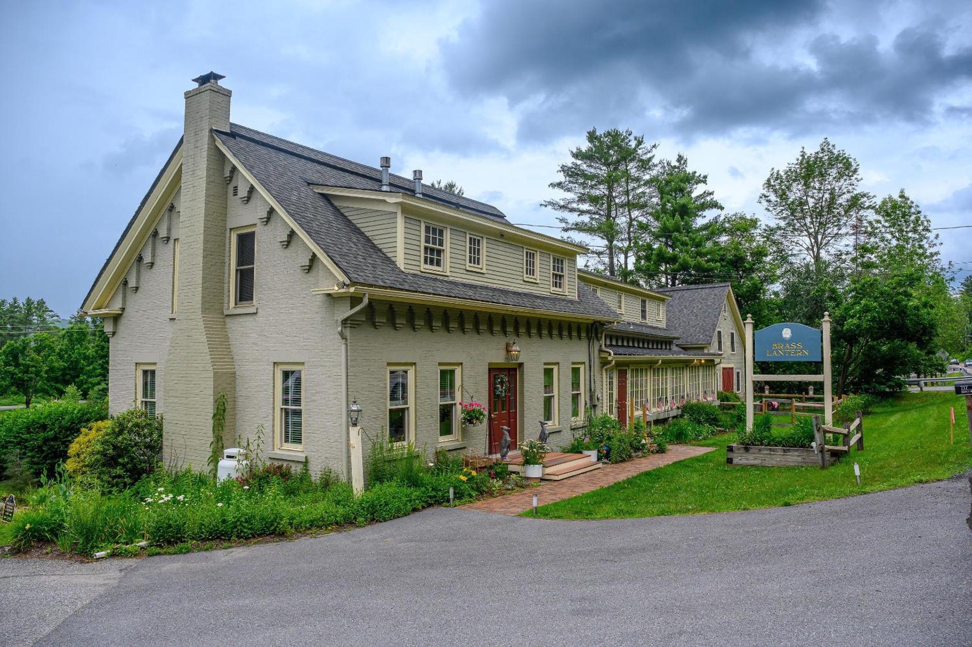Brass Lantern Inn Stowe Exterior foto